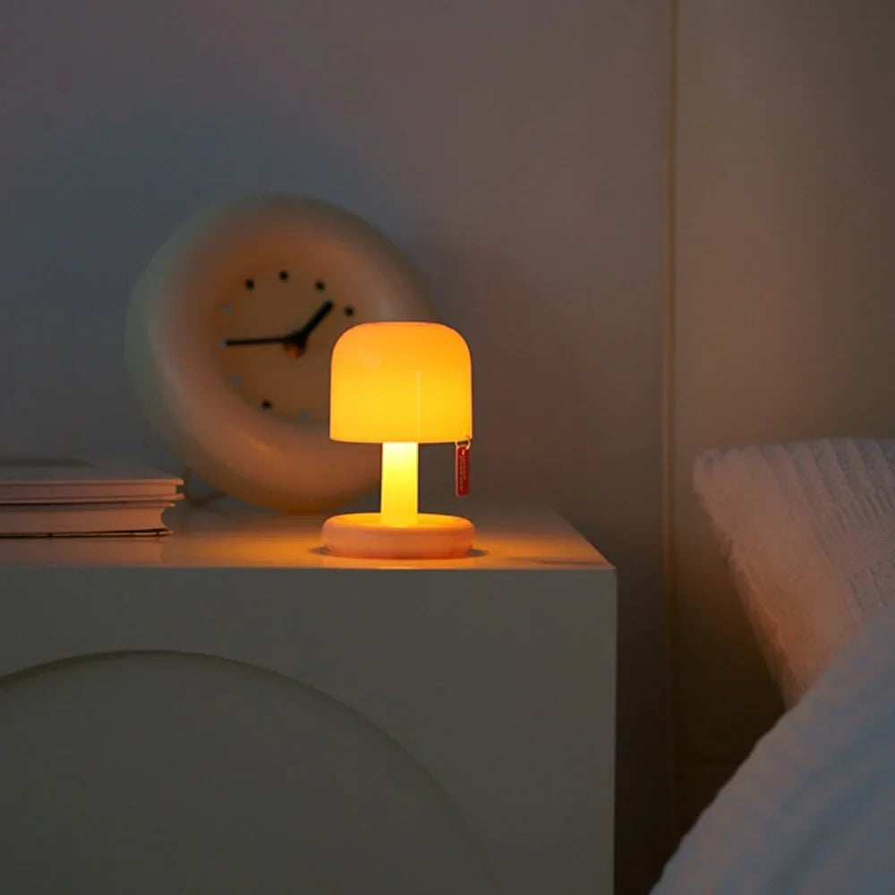 Compact Table Lamp - Sunset Glow Projection Light - Modern Accent Lighting - Image 5