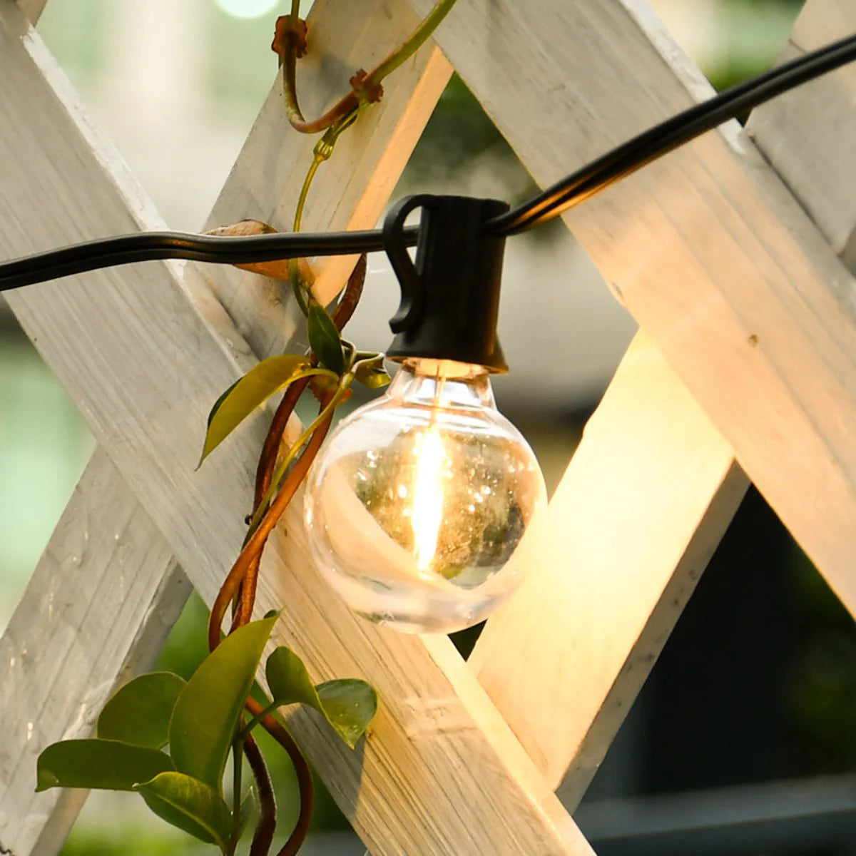 Solar Powered String Lights - Edison Style Bulbs - Outdoor Patio Lighting - Image 5