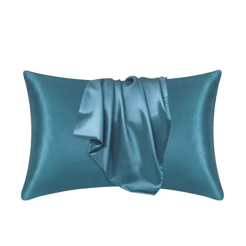 100% Mulberry Silk Pillowcase – Natural Hypoallergenic Fabric Caring for Skin and Hair for Every Woman Valuing Beauty Sleep – Ideal for Stylish Rest and Luxurious Regeneration in Your Bedroom