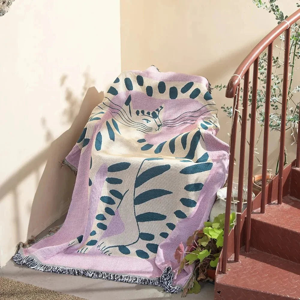 Abstract Woven Cat Throw Blanket - Polyester Cotton Tapestry - Jacquard Style - Image 5