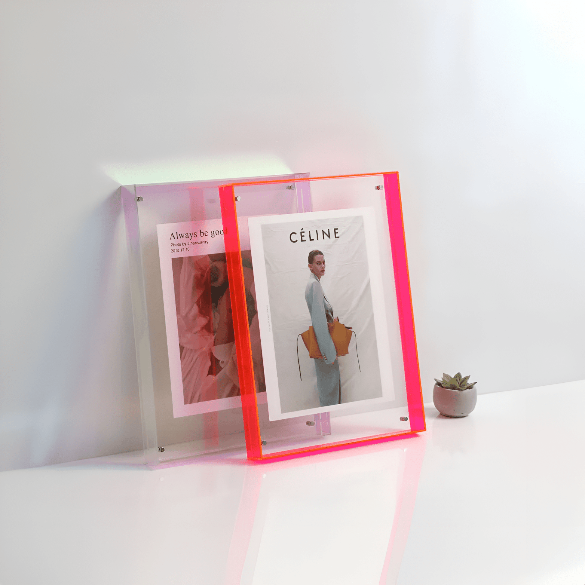 Acrylic Photo Frame - Modern Picture Display - Freestanding or Wall Mountable - Image 2