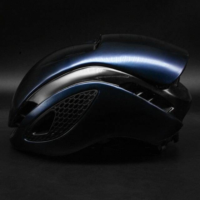 Aerodynamic Cycling Helmet with Integrated Molding
