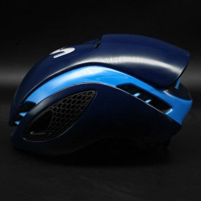Aerodynamic Cycling Helmet with Integrated Molding