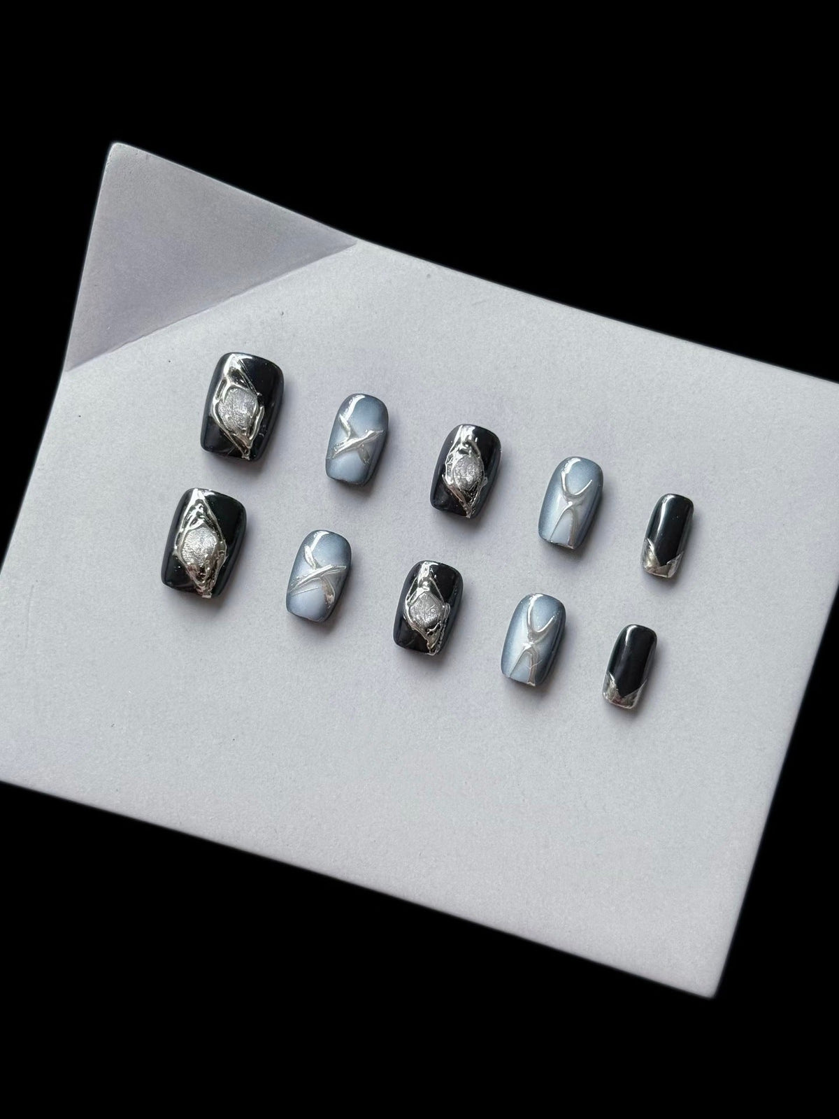 Artisanal Press-On Nail Set