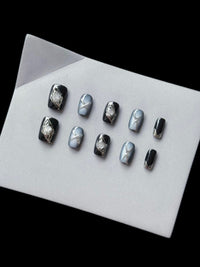Artisanal Press-On Nail Set