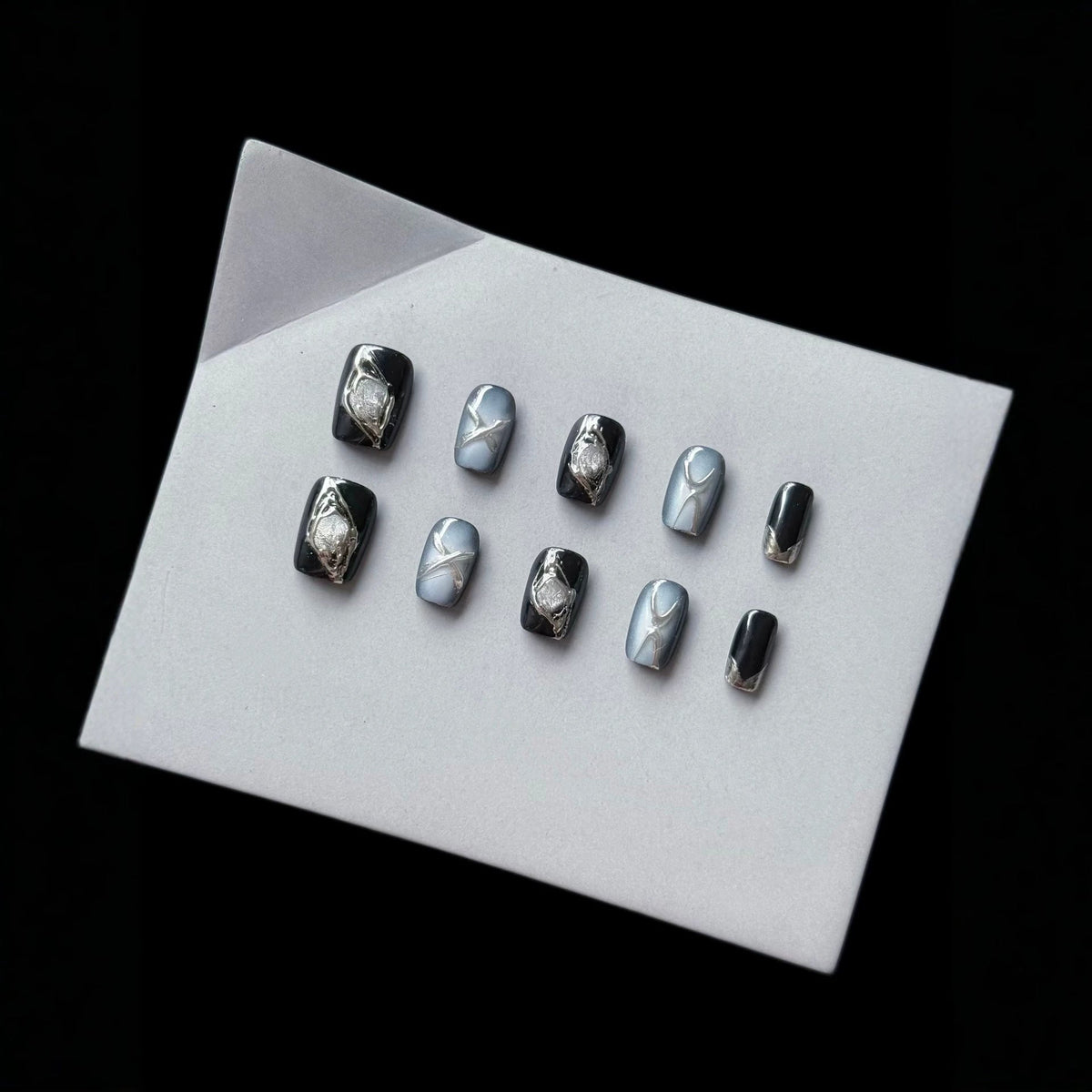 Artisanal Press-On Nail Set