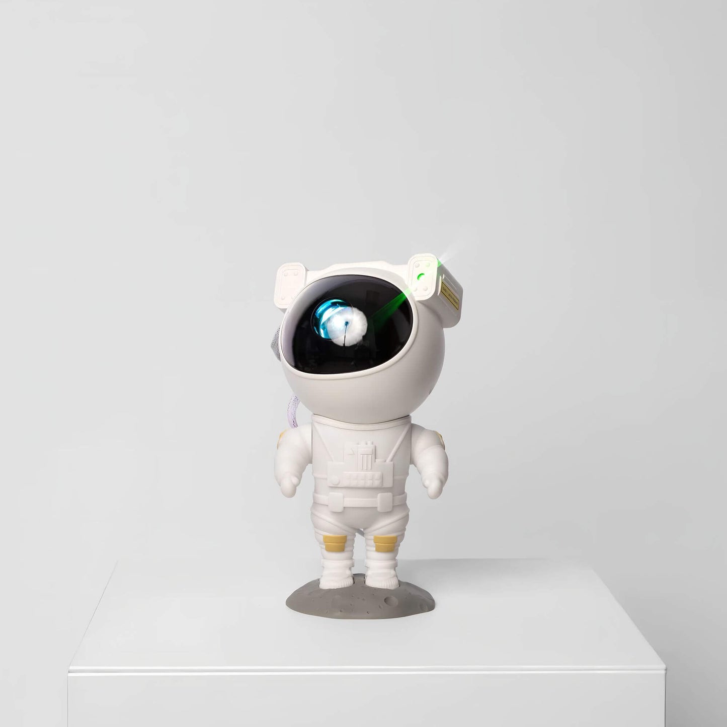 Astronaut Star Projector - Galaxy LED Night Light - ABS Plastic - Modern Style - Image 2