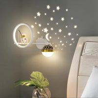 Astronaut Star Projector Night Light - Modern Wall Lamp - Bedroom Decor