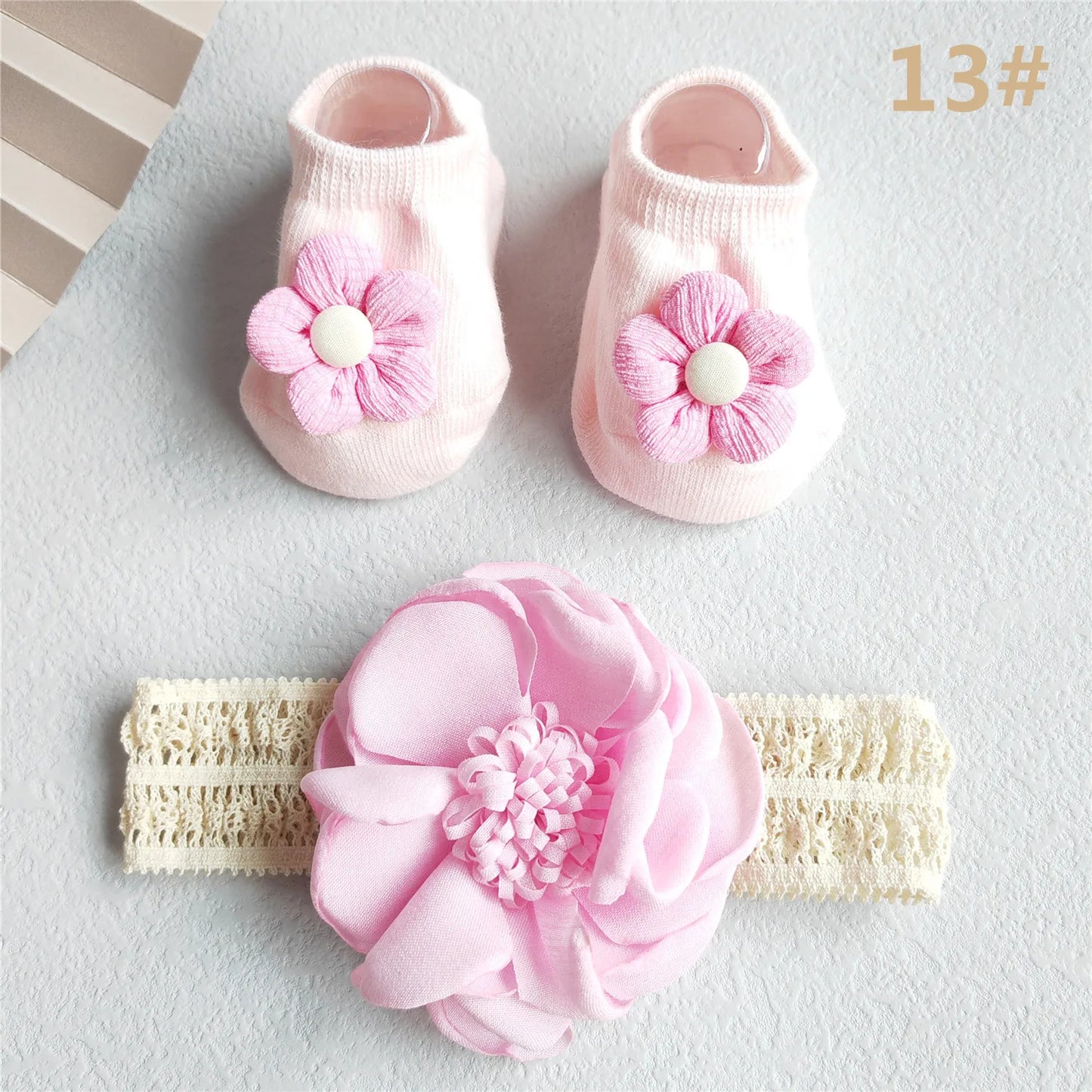 Baby Girl Headband and Socks Set - Newborn Princess Lace Hair Bows & Cotton Socks Gift for 0-12 Months