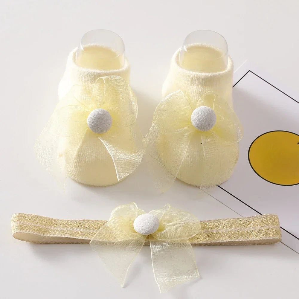 Baby Girl Headband and Socks Set - Newborn Princess Lace Hair Bows & Cotton Socks Gift for 0-12 Months