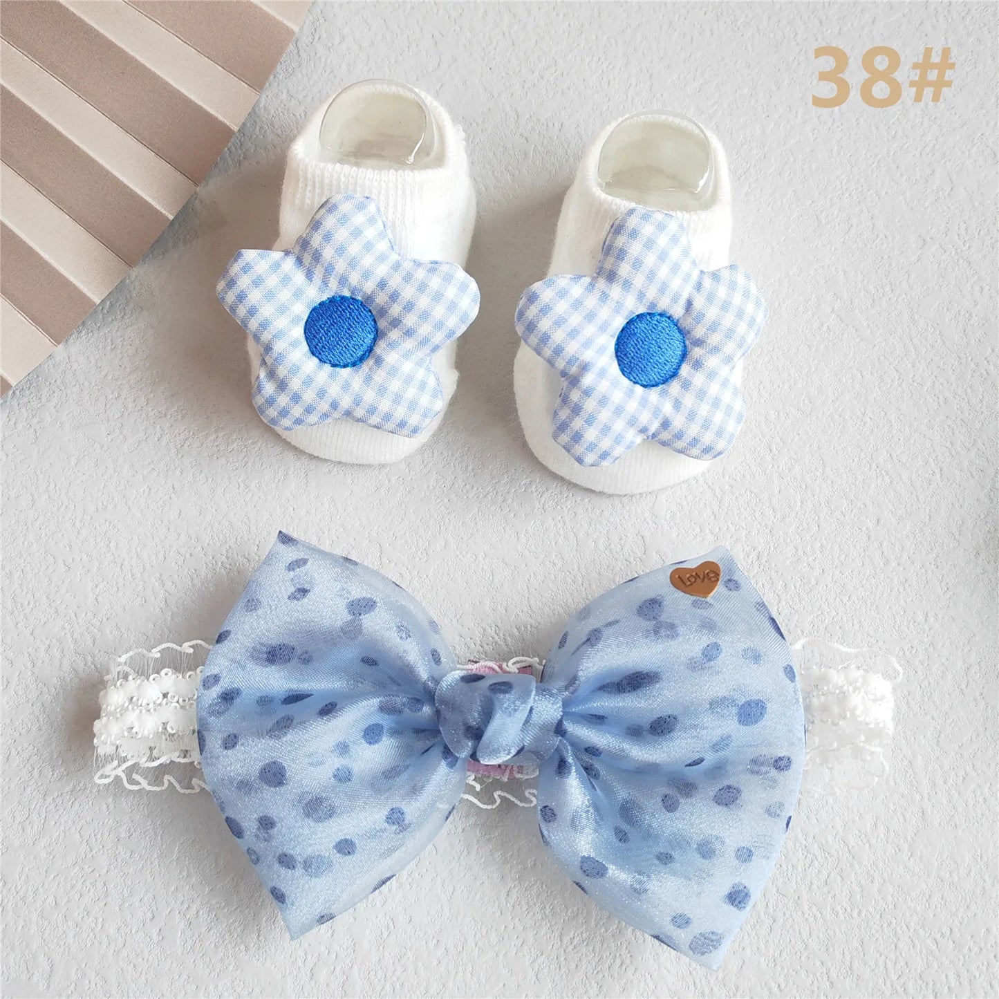 Baby Girl Headband and Socks Set - Newborn Princess Lace Hair Bows & Cotton Socks Gift for 0-12 Months
