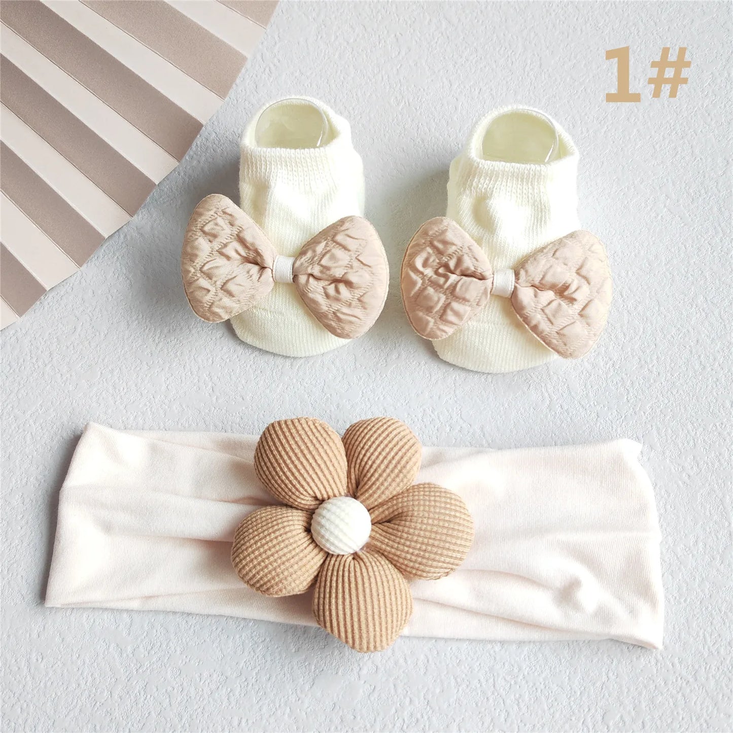 Baby Girl Headband and Socks Set - Newborn Princess Lace Hair Bows & Cotton Socks Gift for 0-12 Months