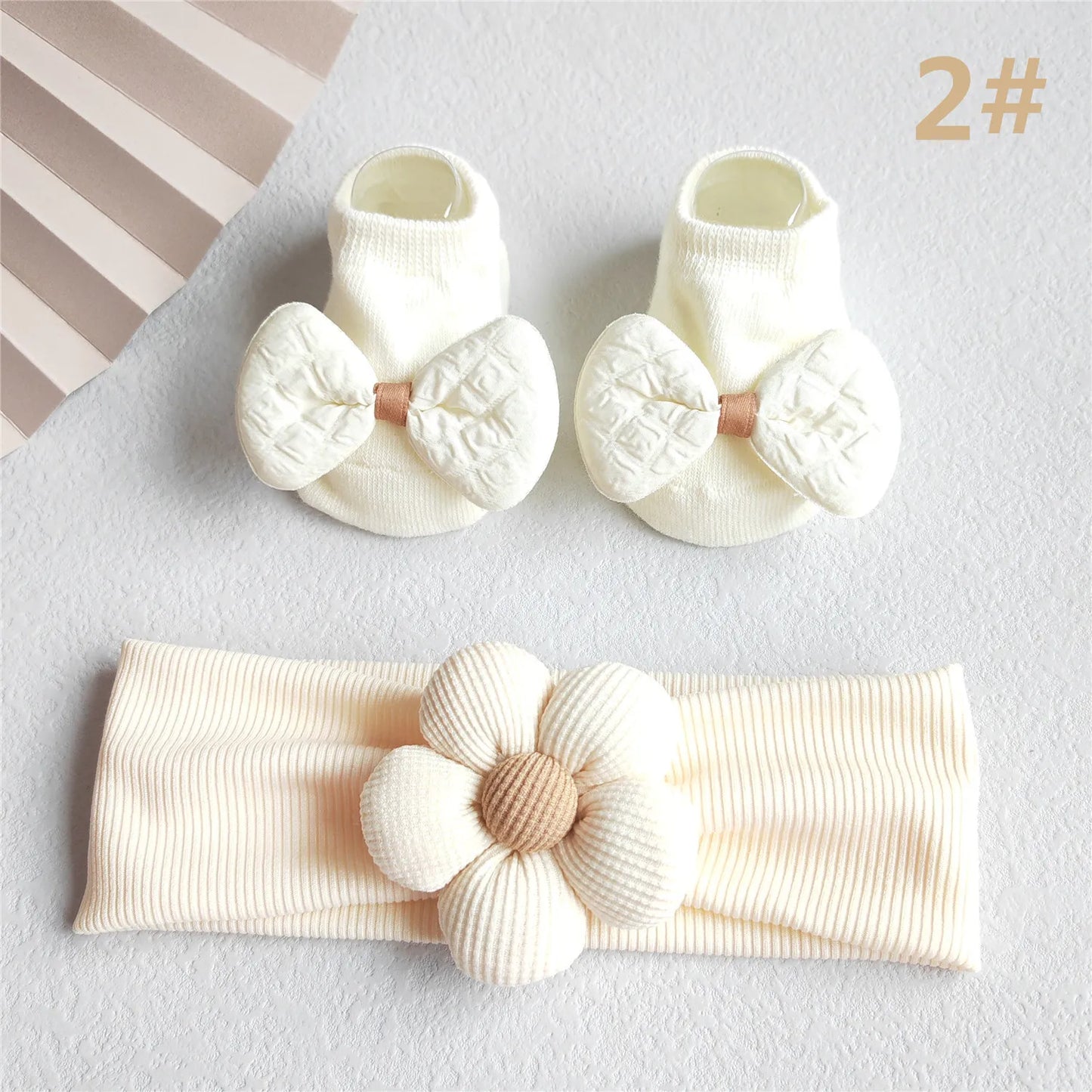 Baby Girl Headband and Socks Set - Newborn Princess Lace Hair Bows & Cotton Socks Gift for 0-12 Months