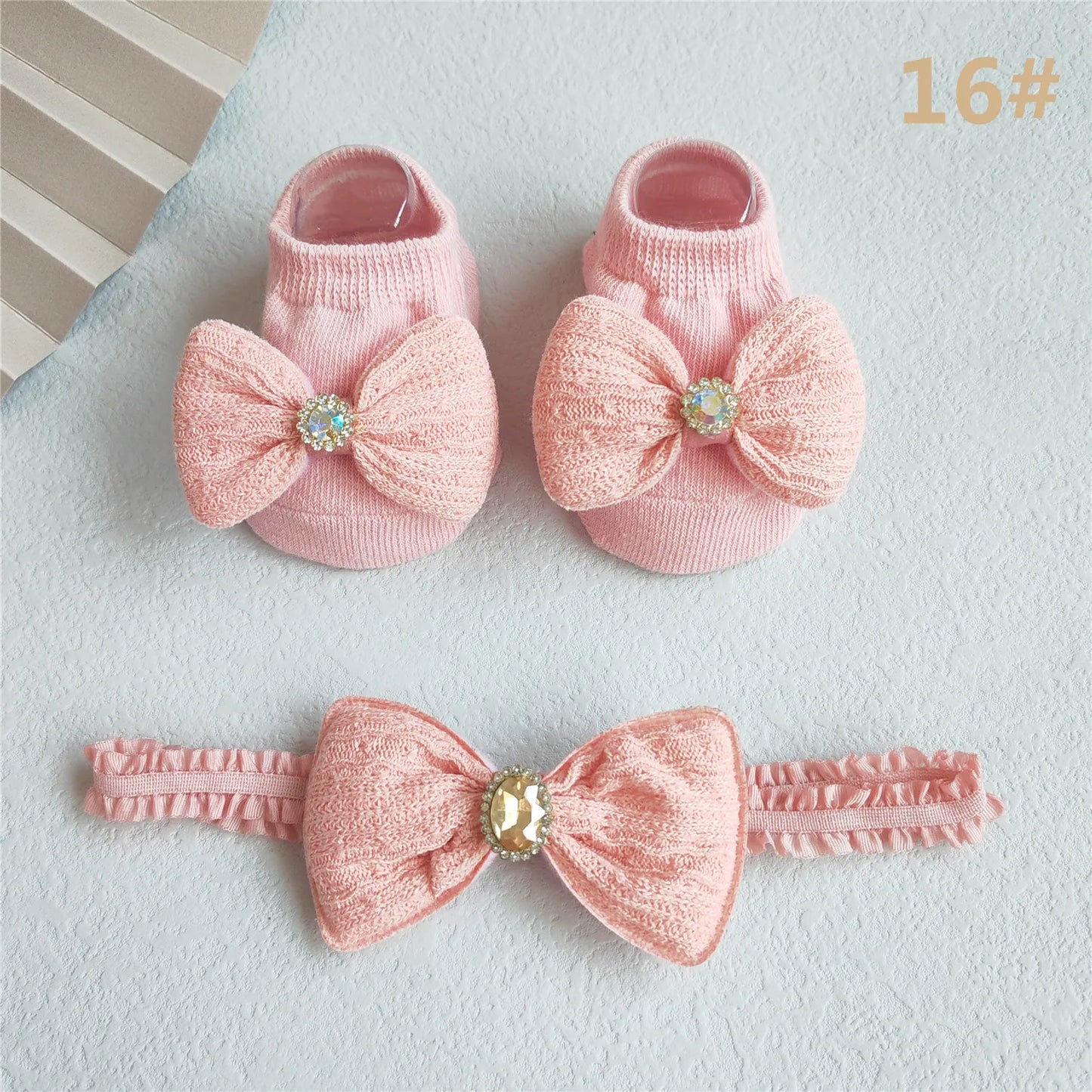 Baby Girl Headband and Socks Set - Newborn Princess Lace Hair Bows & Cotton Socks Gift for 0-12 Months