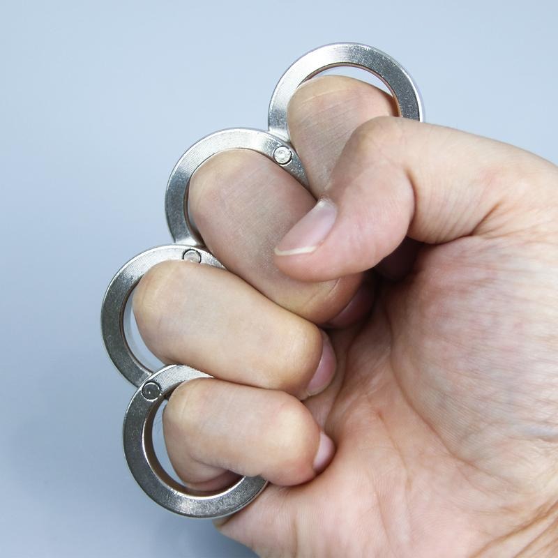 Bella | Foldable Four-Ring Titanium Steel Fidget Toy