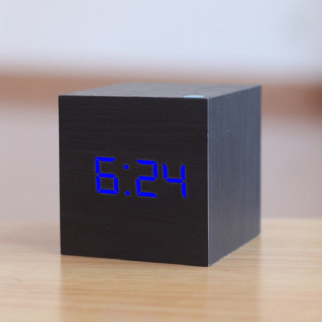 Bella | LED Alarm Clock | Digital Display with Voice Control
