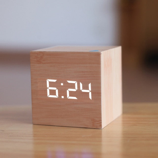 Bella | LED Alarm Clock | Digital Display with Voice Control