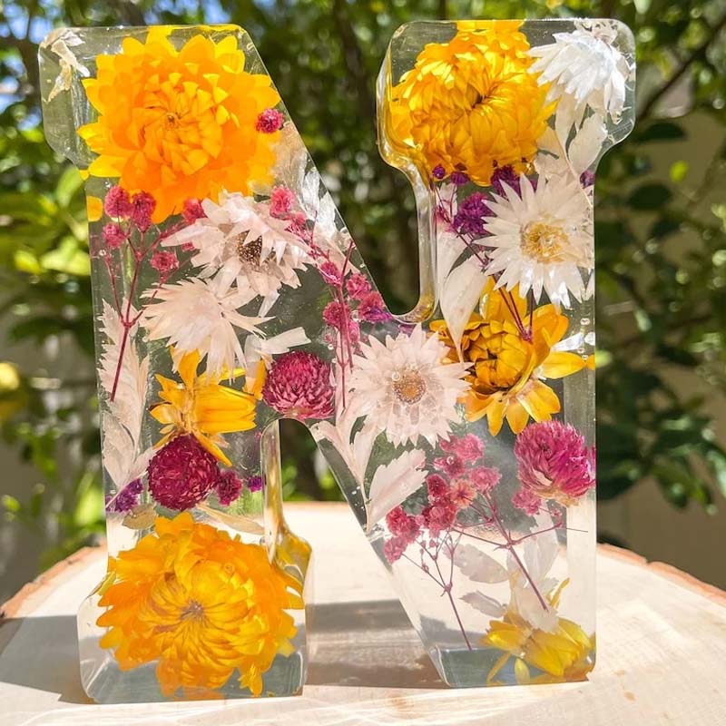 Bella | Resin Floral Night Light | Letter-Shaped LED Decorative Lamp