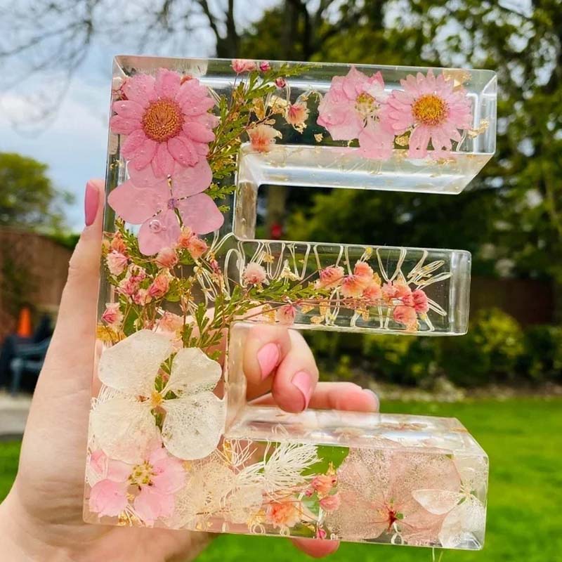 Bella | Resin Floral Night Light | Letter-Shaped LED Decorative Lamp
