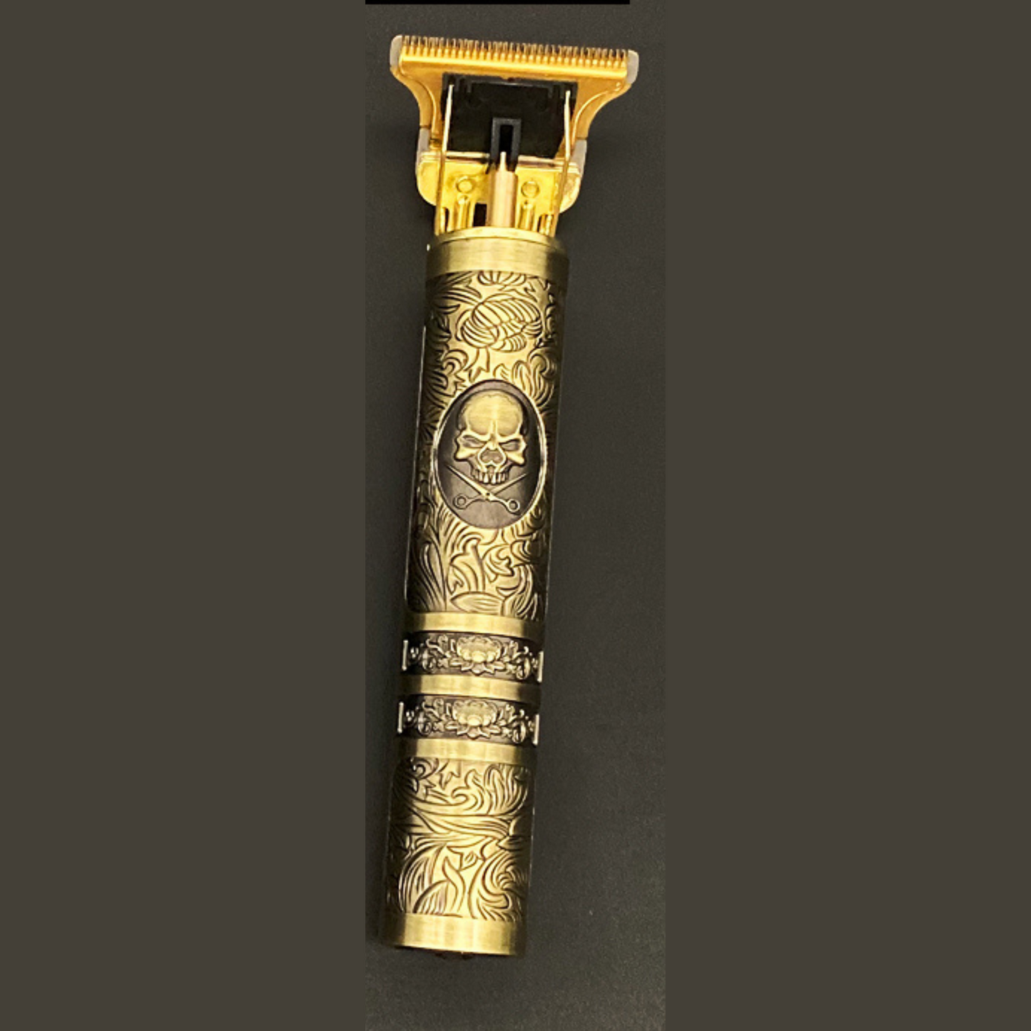 Bella Skull Vintage Trimmer - Rechargeable Incl. Attachments