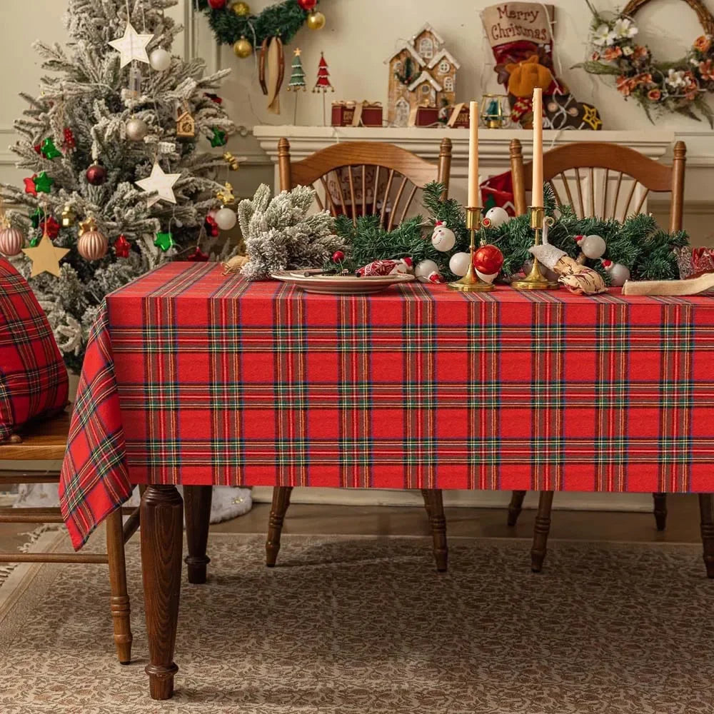 Carvallo - Plaid Christmas Tablecloth