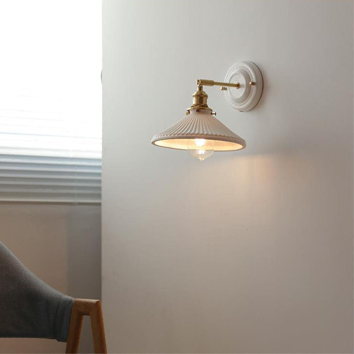Ceramic and Brass Wall Light - Vintage Japanese Style - E27 Socket - Image 3