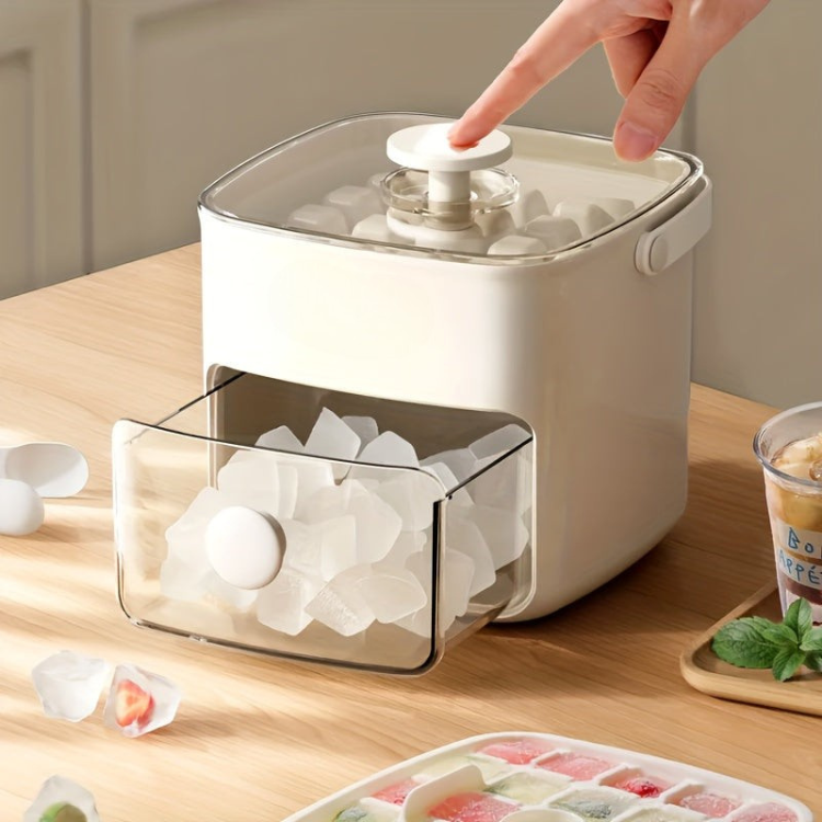Compact Ice Maker – Quick Production Feature for Home and Office Use – Ideal for Stylish and Refreshing Drinks in Minutes