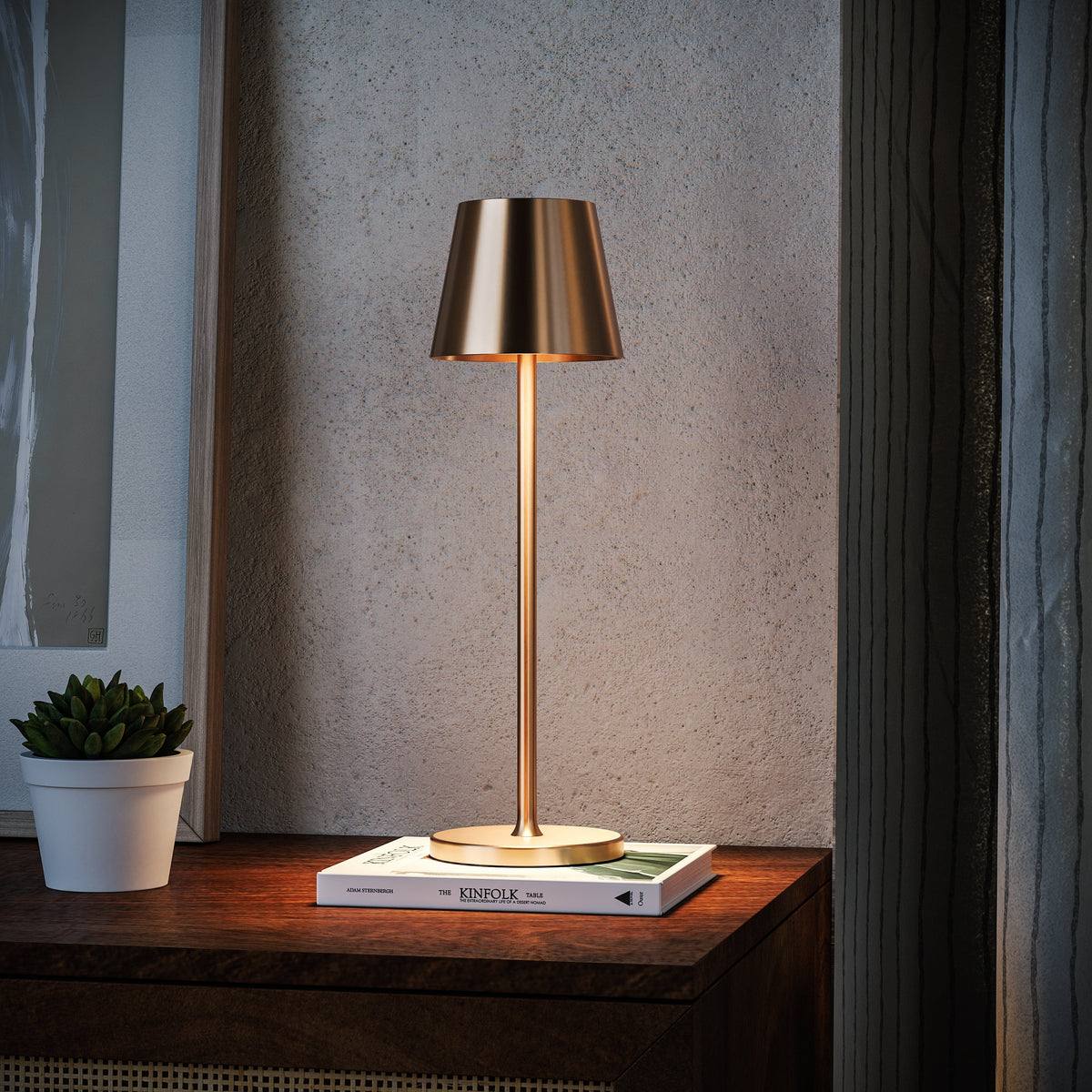 Cordless Table Lamp