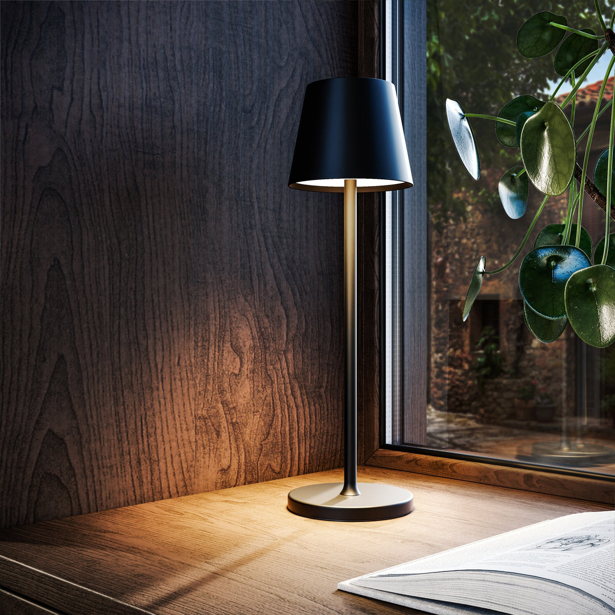 Cordless Table Lamp