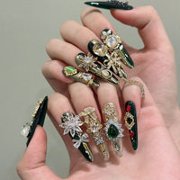 Decorative Press-On Nails Set