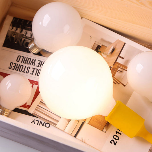 E27 LED Light Bulbs - 4 Piece Set - Modern Style - Image 1