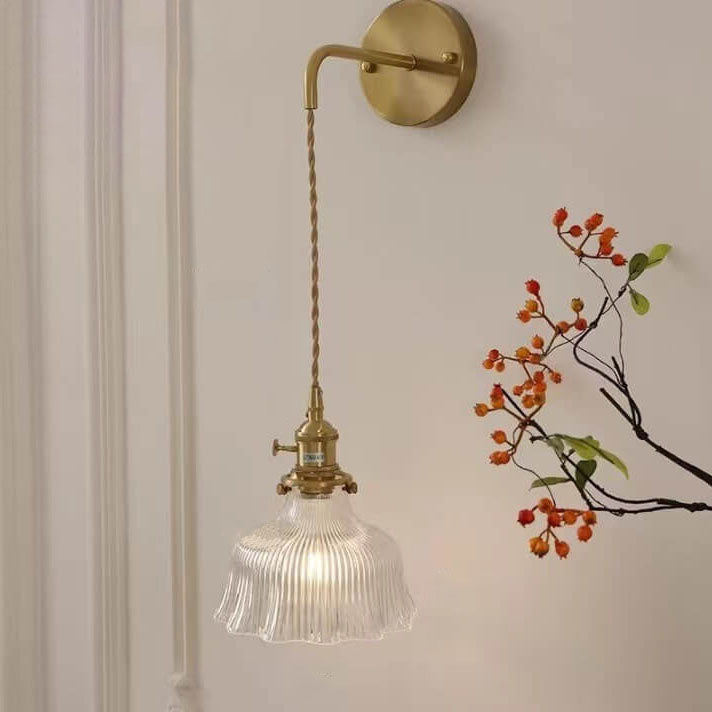 Elegant Brass & Glass Wall Sconce - Stylish Floral Wall Light - Image 4
