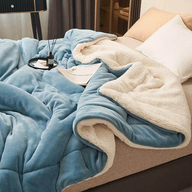 Fleece Throw Blanket - Soft Flannel - Warm and Stylish - Image 6