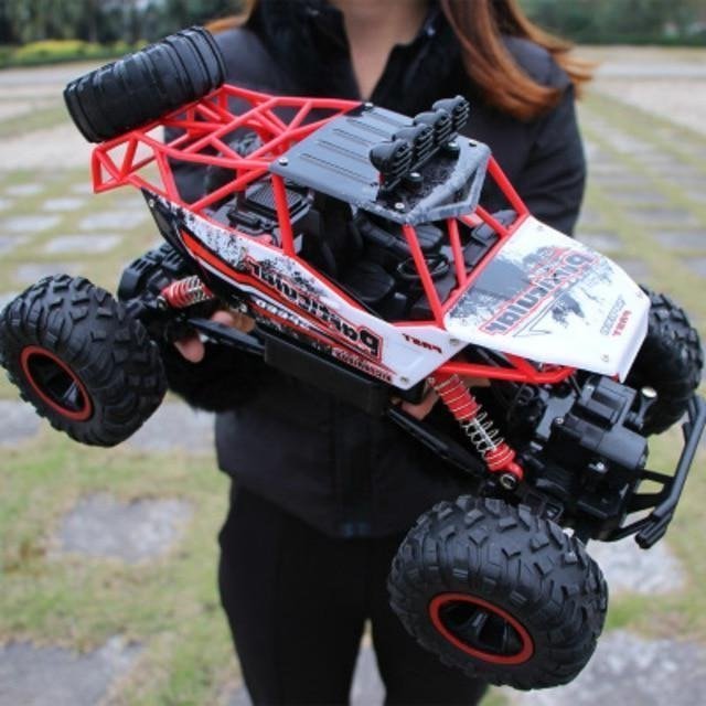 High-Performance 4x4 Rock Crawler Monster Truck Toy