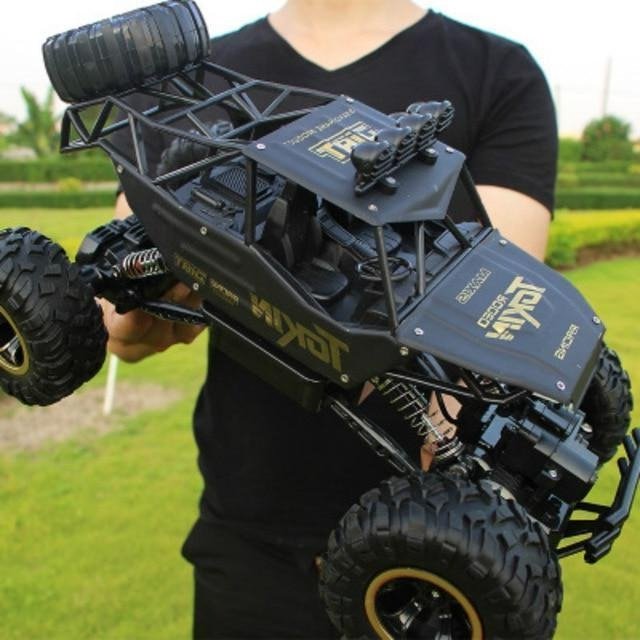 High-Performance 4x4 Rock Crawler Monster Truck Toy