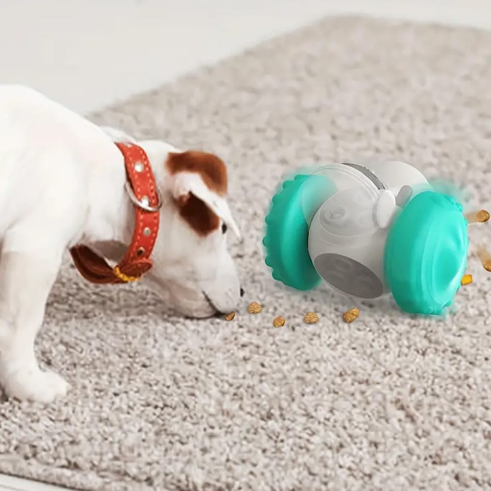 Interactive Robot Treat Dispenser – Fun for Both Dogs and Cats!
