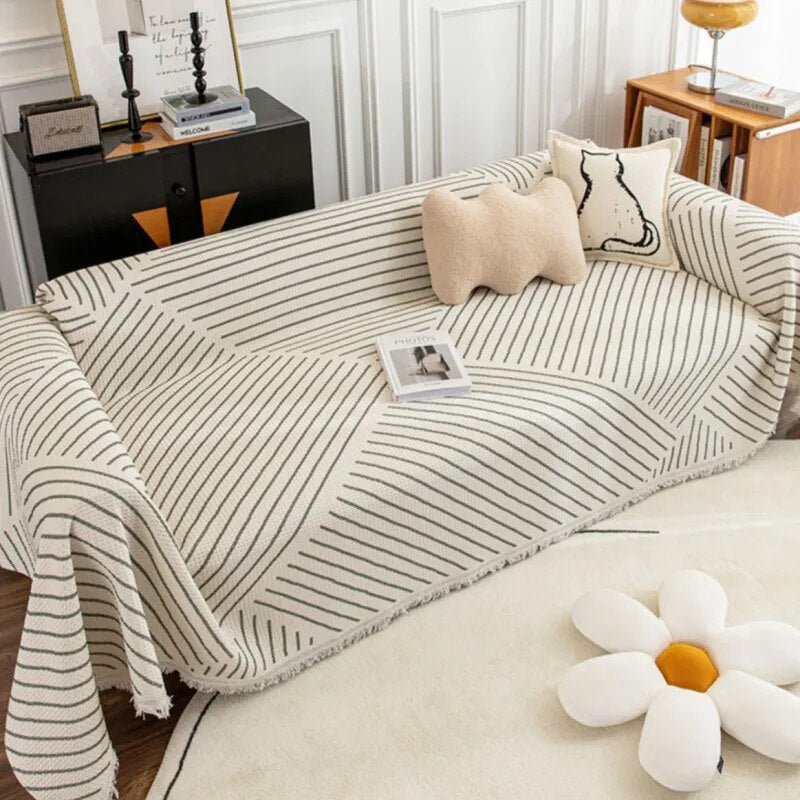 Jacquard Sofa Throw Blanket - Soft Polyester - Modern - Decorative Woven Blanket - Image 5