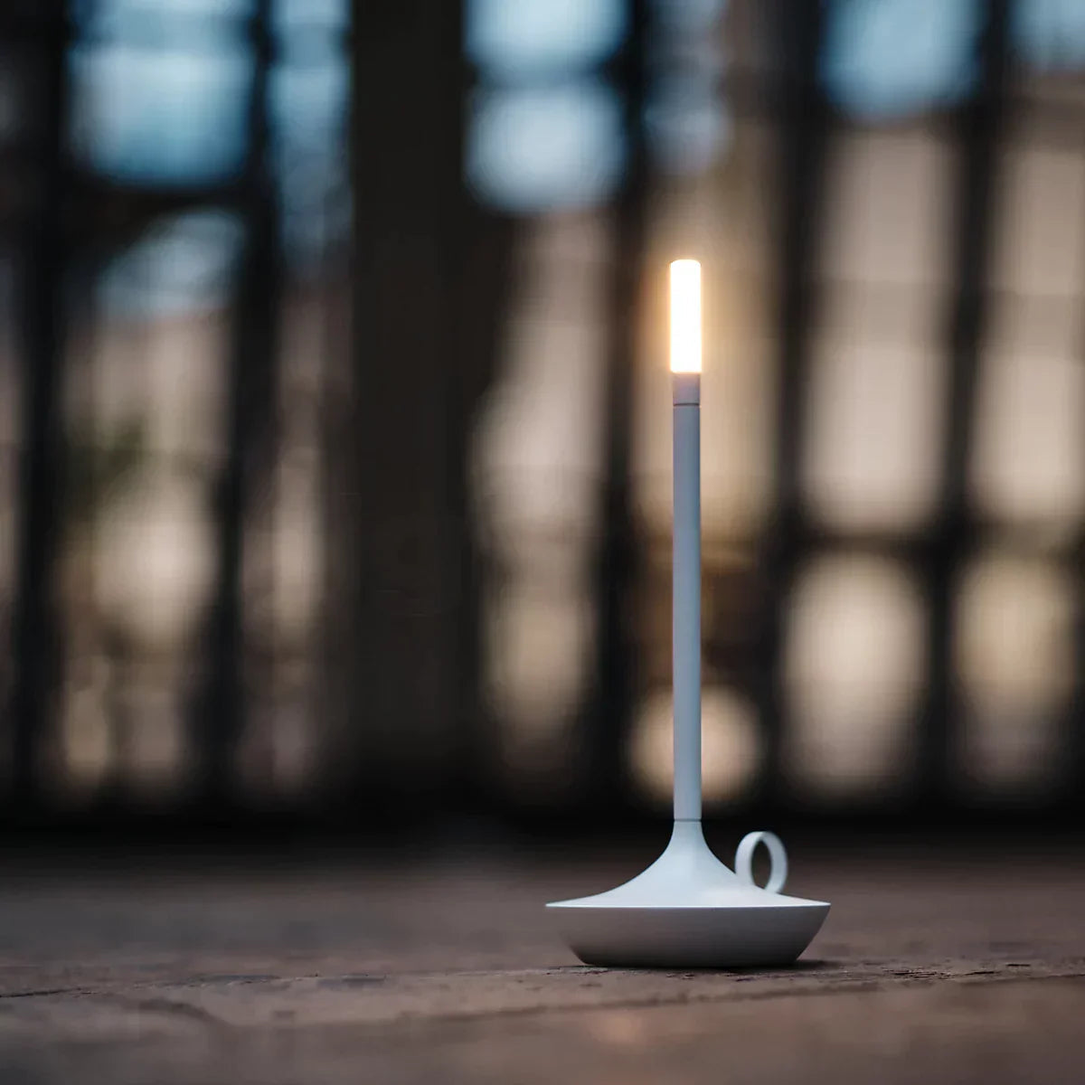 LED Cylinder Table Lamp - Aluminium - Modern Style - Rechargeable - Image 5