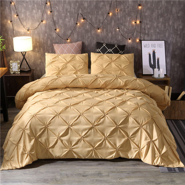 Luxury Quilted Bedding Set – Soft Fabric and Cozy Warmth – Ideal for Nighttime Relaxation