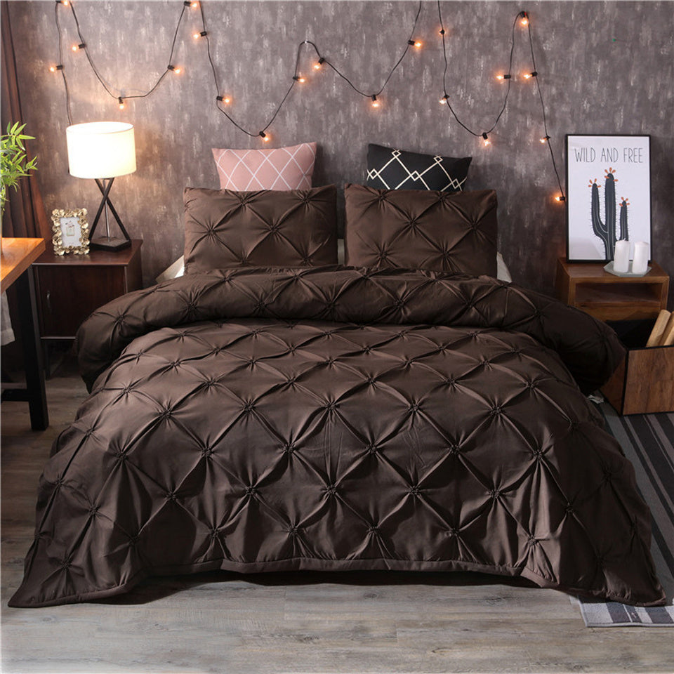 Luxury Quilted Bedding Set – Soft Fabric and Cozy Warmth – Ideal for Nighttime Relaxation