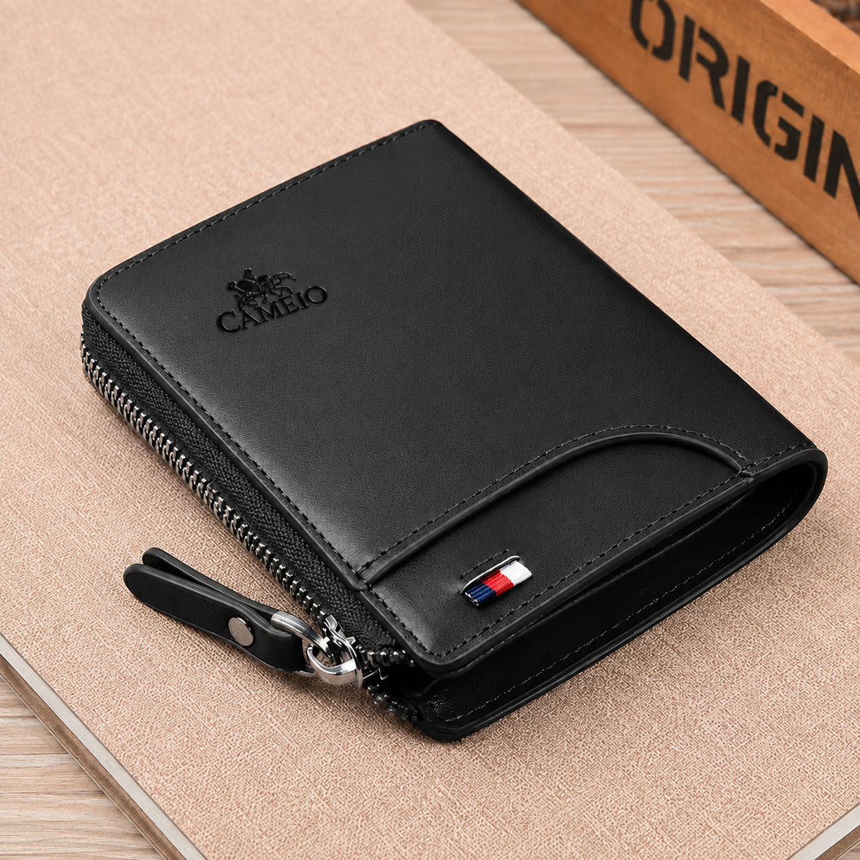 Men's RFID-Blocking Wallet with Elegant Design