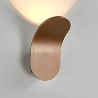 Metal Wall Lamp - Modern Style Indoor Wall Light - Elegant Home Lighting Fixture