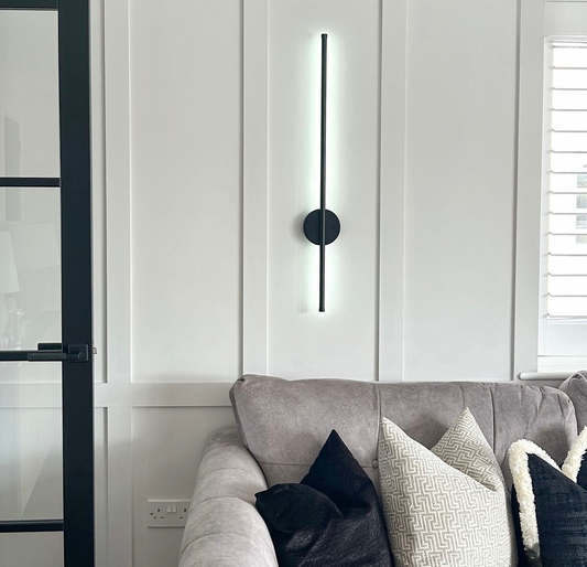 Minimalist LED Wall Lamp - Slim Vertical Design - Modern Lighting - Image 1