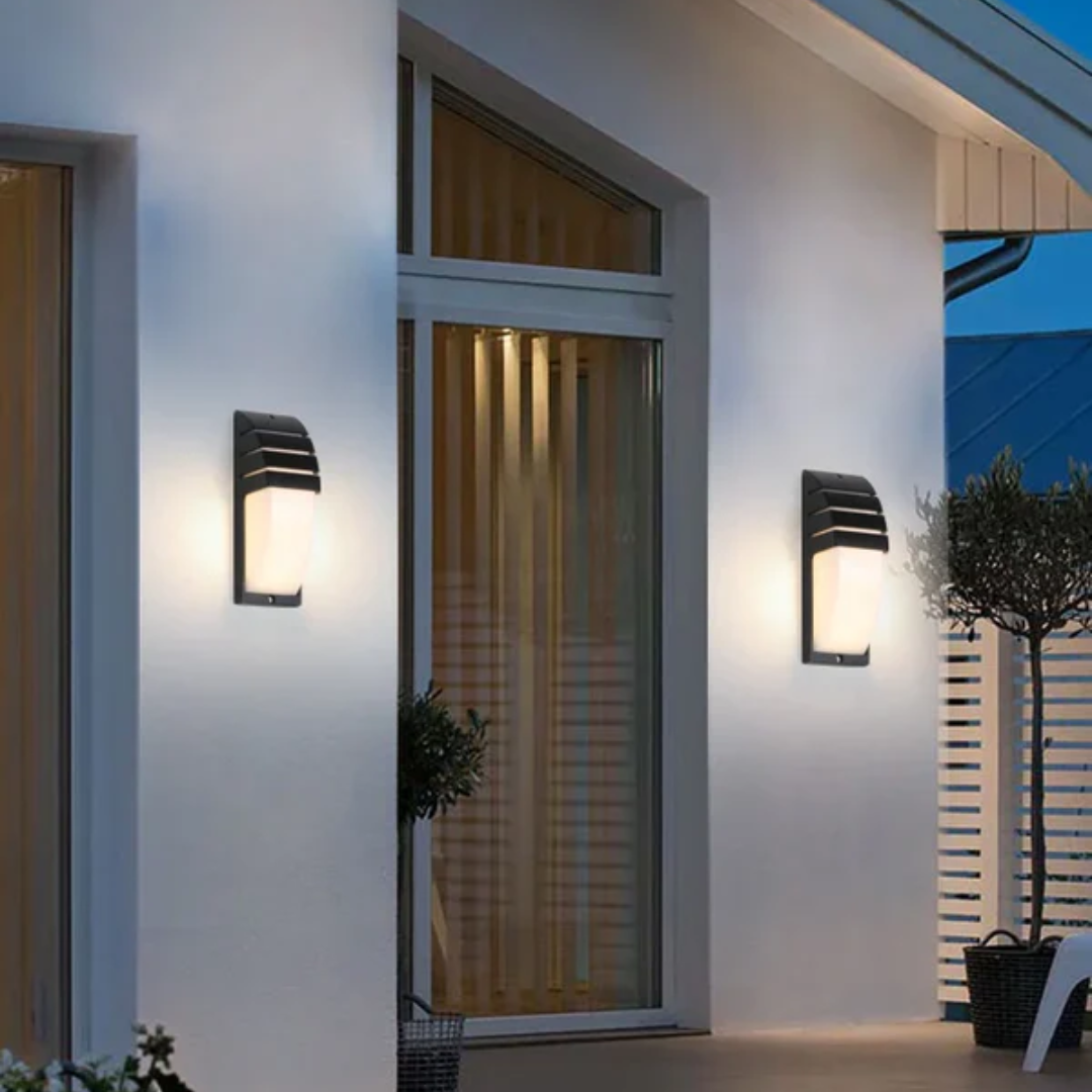 Motion Sensor Outdoor Wall Light - Modern Aluminium LED Fixture - Waterproof - Image 6