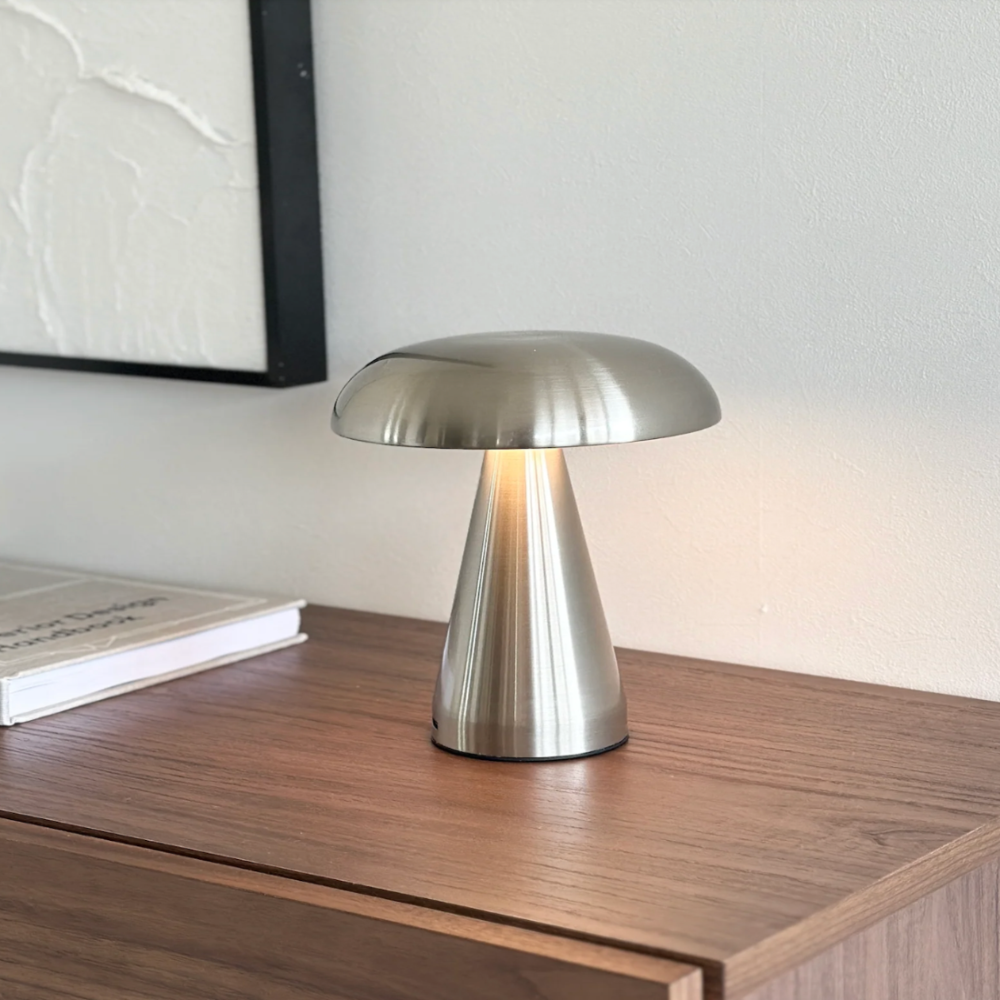Mushroom Metal Table Lamp - Vintage Style USB Desk Light - Bedside Lamp - Image 5