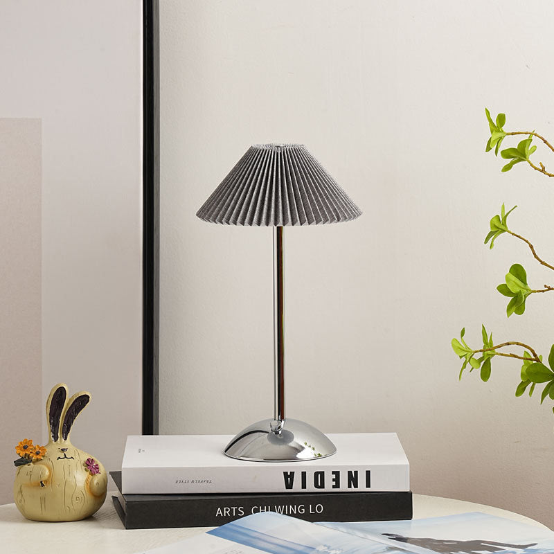 Pleated Fabric Table Lamp - Elegant Brass Finish - Rechargeable - Scandinavian Style - Image 10