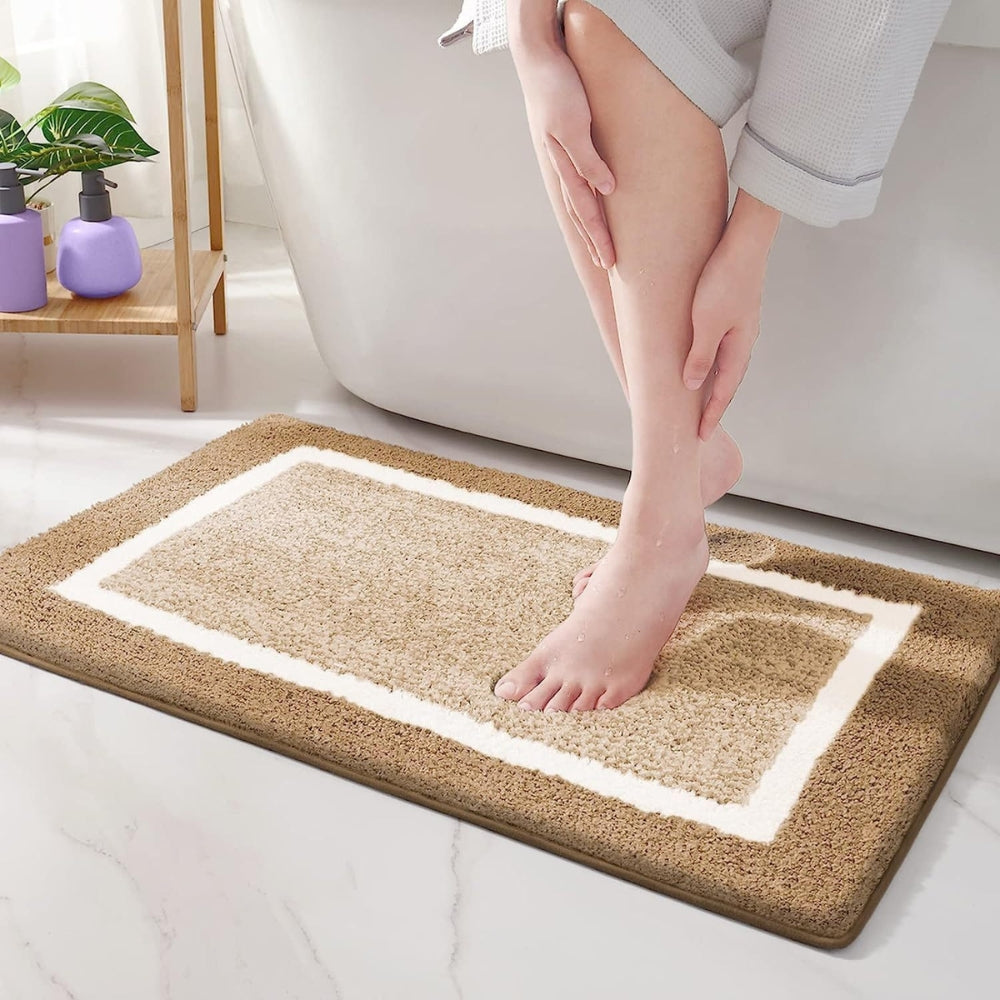Plush Microfiber Bath Mat - Stylish Border Design - Anti-Slip Comfort - Image 7