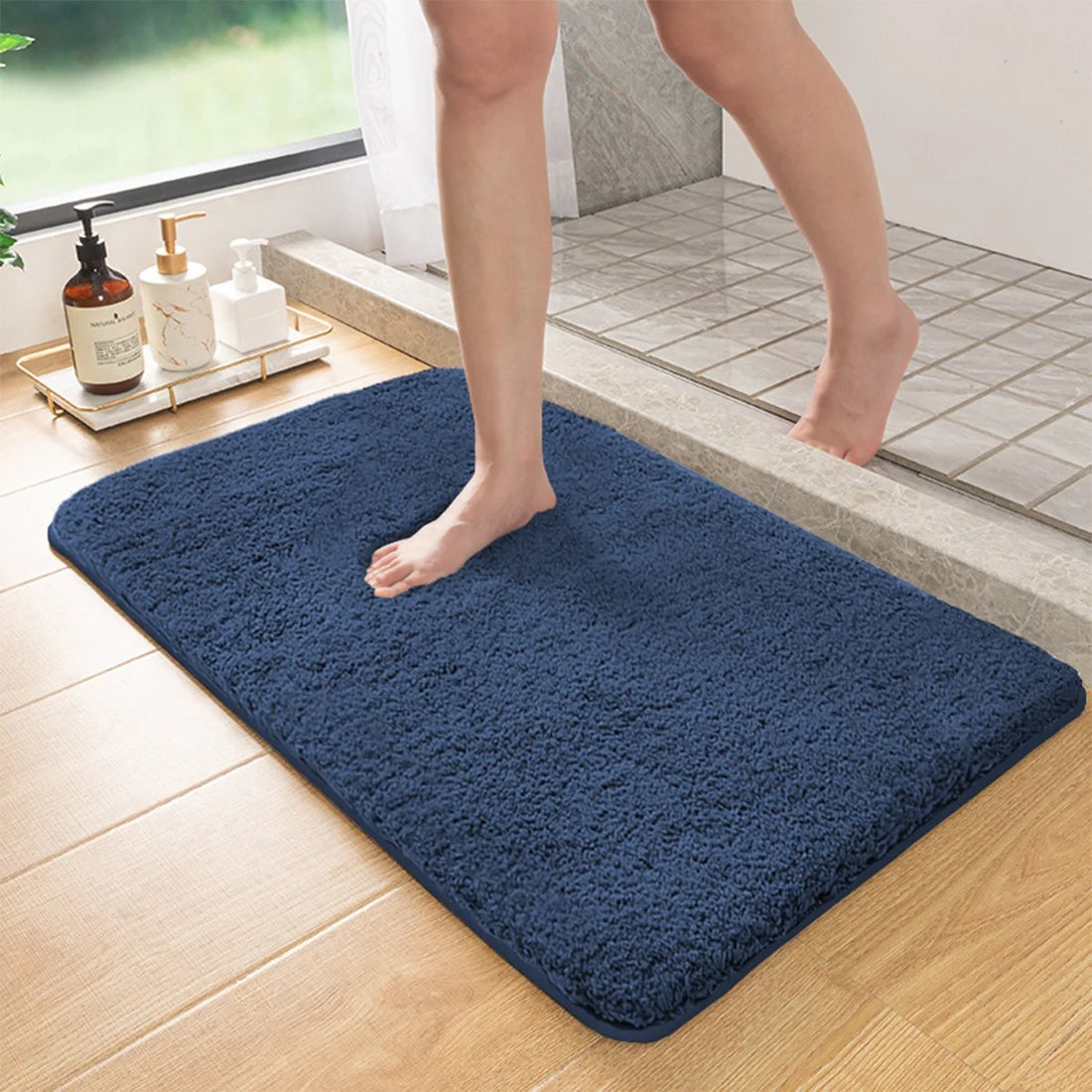 Plush Microfibre Bath Mat - Stylish Absorbent Floor Rug - Anti-Slip Design - Image 2