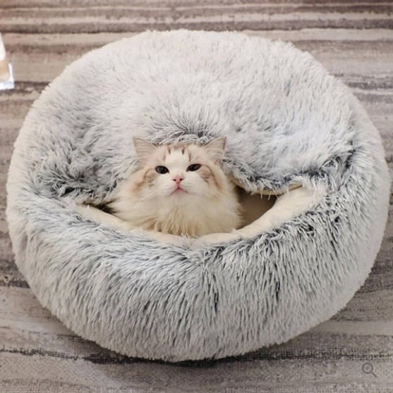 Plush Pet Bed - Cozy Cave - Hooded Nest for Cats and Small Dogs - Stylish Design - Image 3