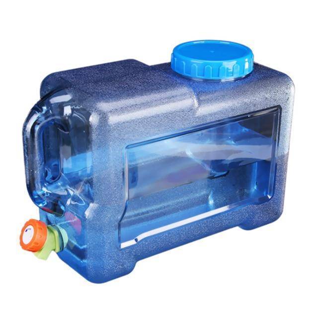 Portable Outdoor Water Storage Barrel with Spigot
